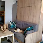 Chez Virginie Et Laurent Apartman *