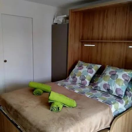 Chez Virginie Et Laurent Apartmán *